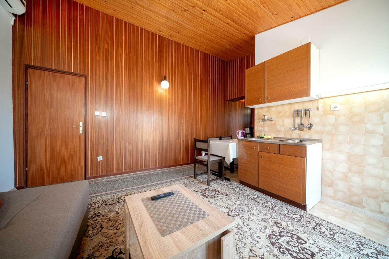 Apartments Klavdija Vodice Kültér fotó