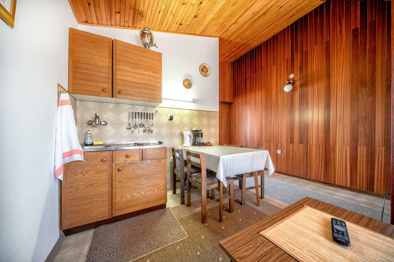 Apartments Klavdija Vodice Kültér fotó