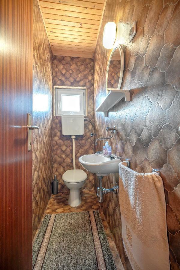Apartments Klavdija Vodice Kültér fotó